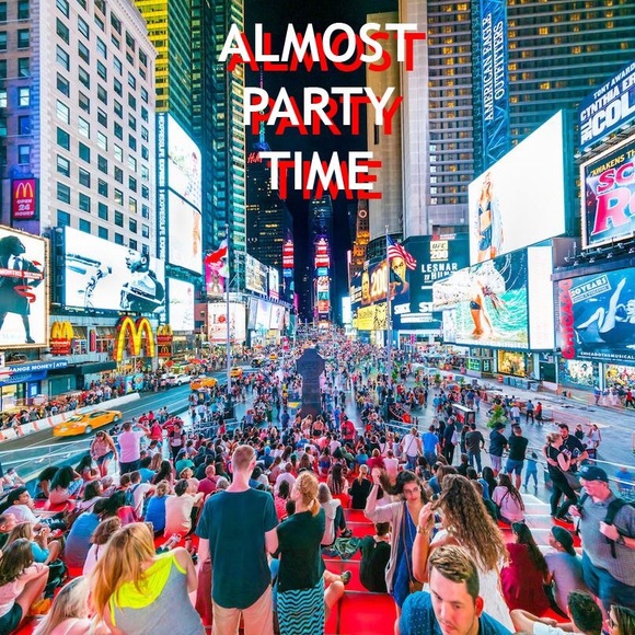 Thank you for visiting my closet! ๐ฅฐ - Picture 1 of 9